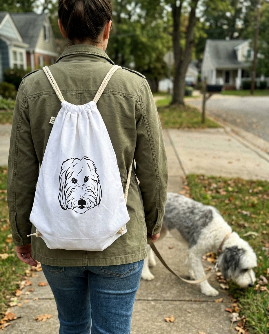 UGC_RUN:dilly_ugc_project_20260315_182618|FILE:personalized-dog-drawstring-bag_03_product_native.png