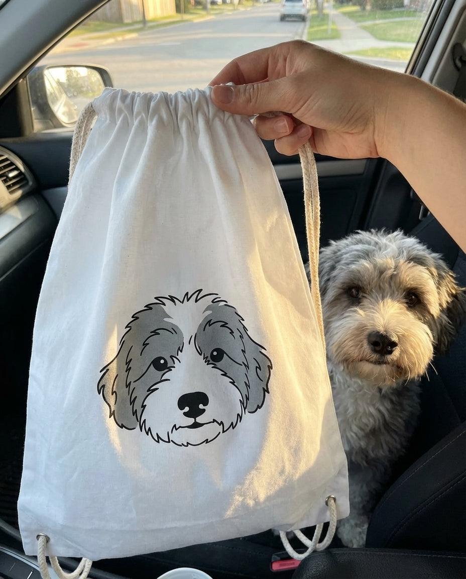 UGC_RUN:dilly_ugc_project_20260315_182618|FILE:personalized-dog-drawstring-bag_04_product_native.png